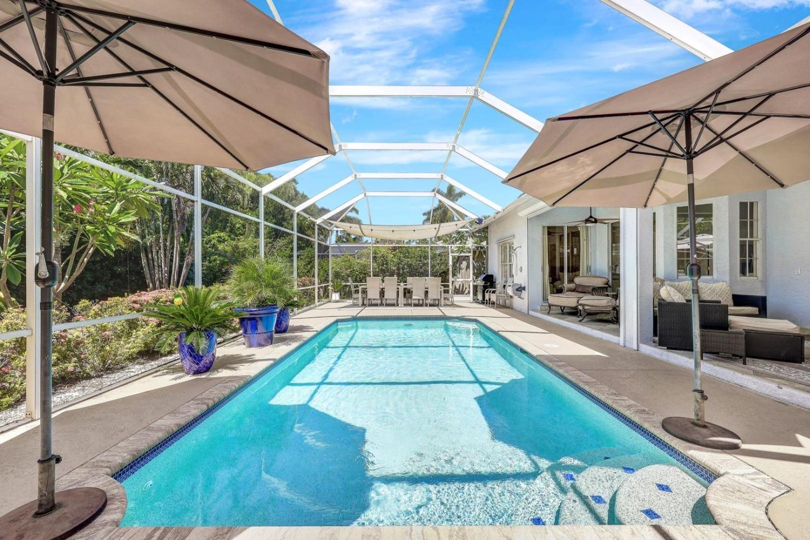 Lux Family 3 Bedroom With Pool Villa Walk To Beach And Mercato Нейплс Экстерьер фото