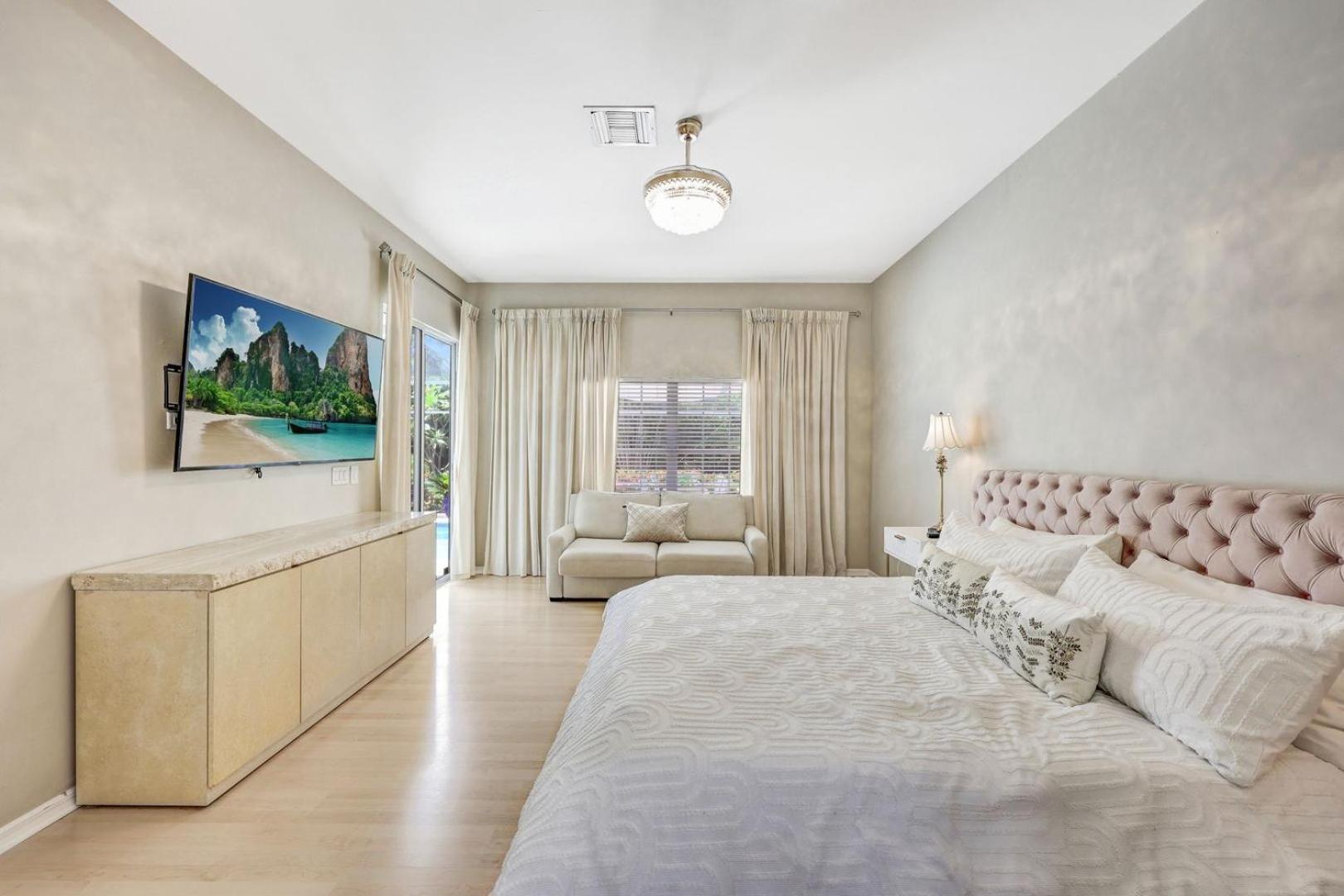Lux Family 3 Bedroom With Pool Villa Walk To Beach And Mercato Нейплс Экстерьер фото
